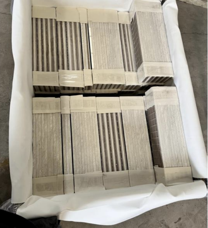 タイル検査風景1